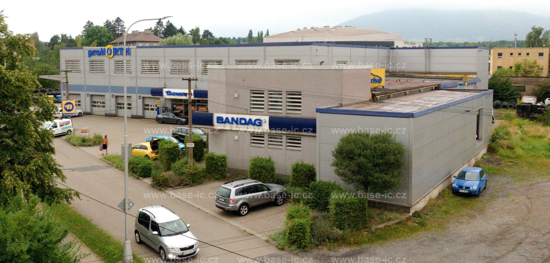 main image