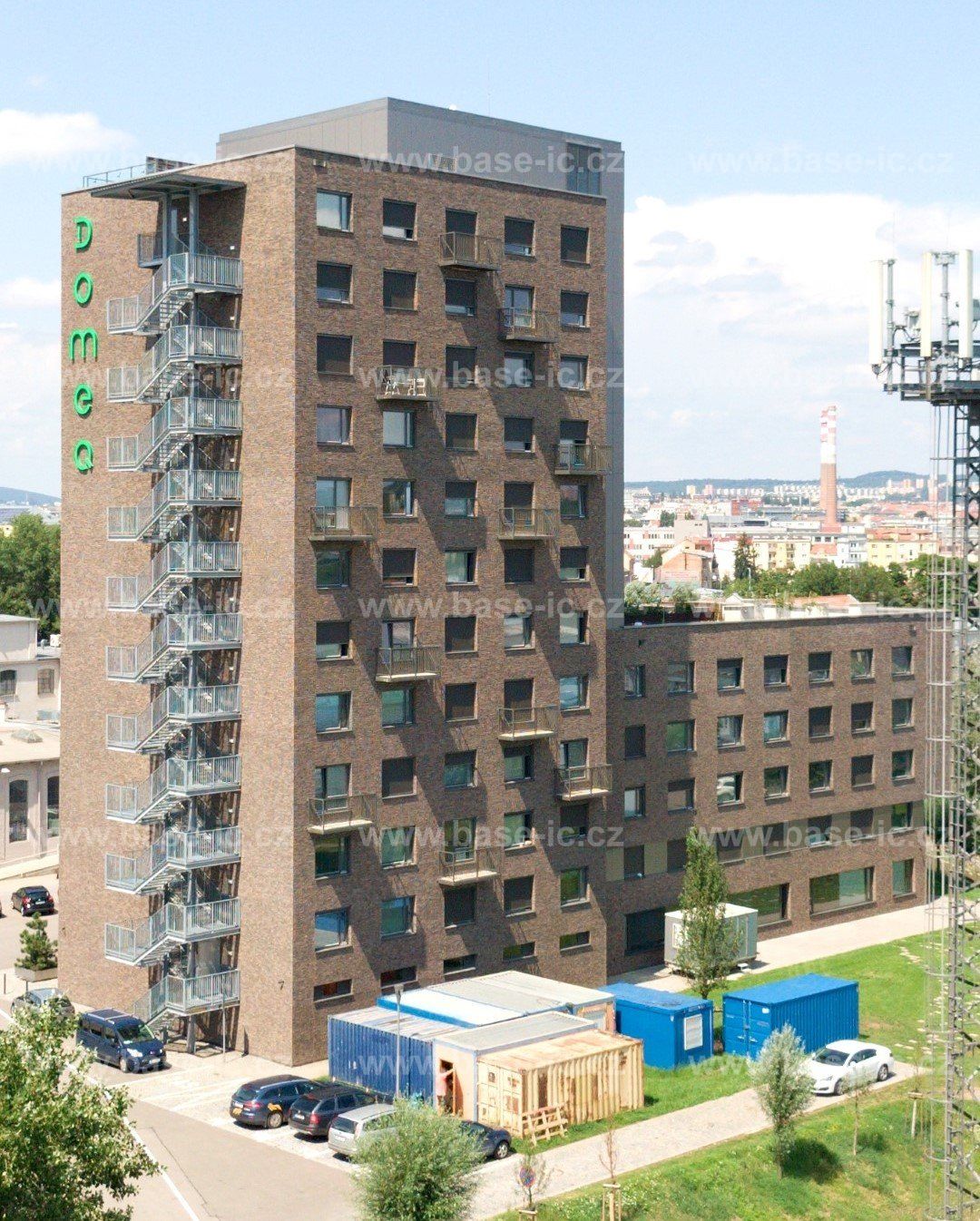 main image
