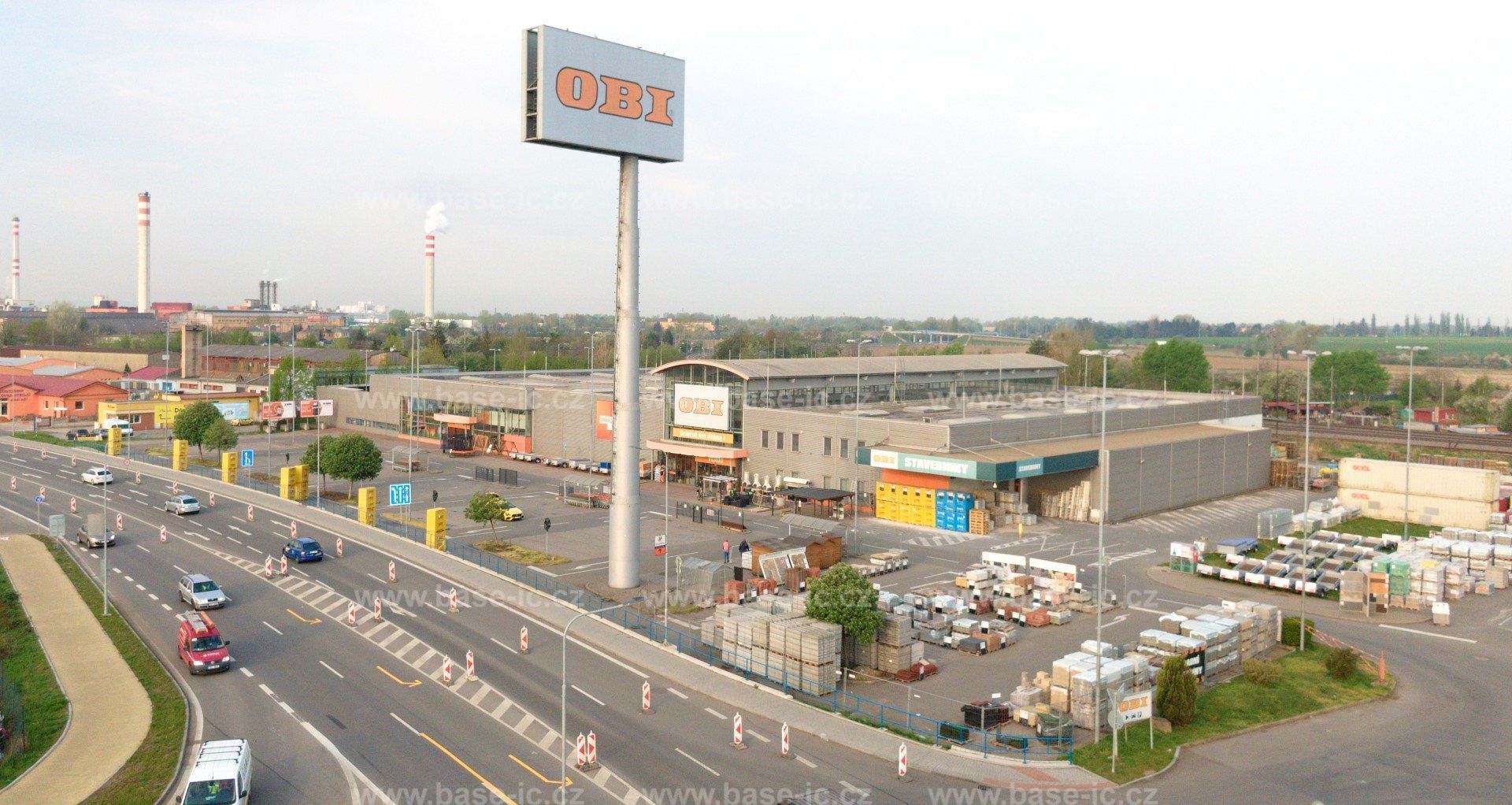 main image