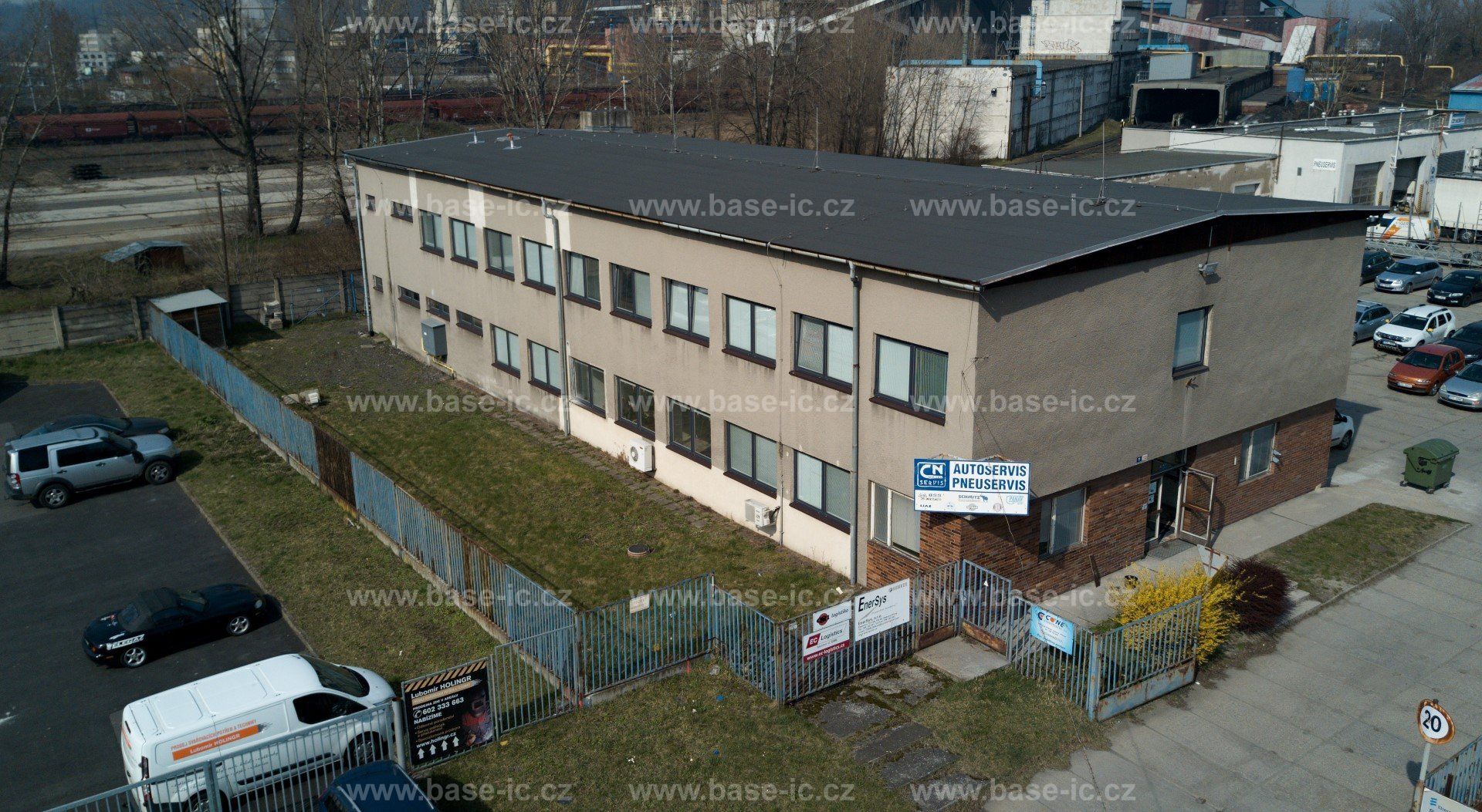 main image